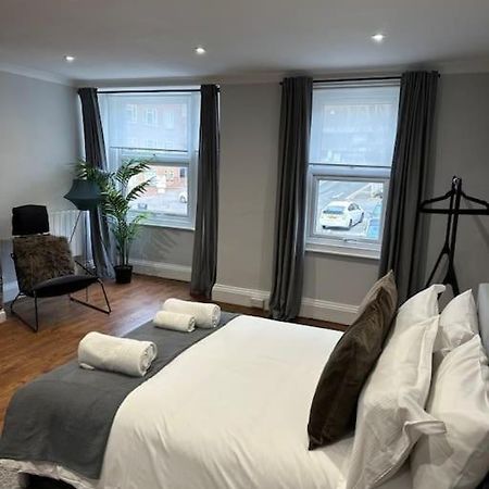 High Wycombe Centre- 2 Bed Flat Apartment Exterior foto
